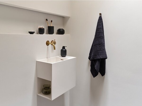 Černá betonová WC štětka Sensu – Zone
