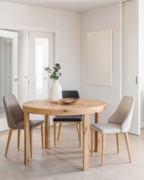 Béžová jídelní židle Rosie – Kave Home