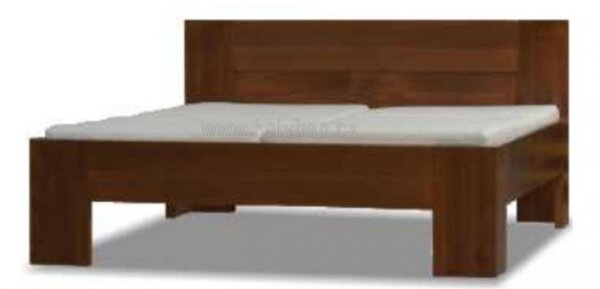 Dřevěná postel Goliáš