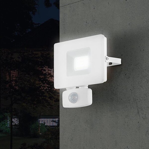 Eglo 33157 - LED reflektor se senzorem FAEDO 3 LED/20W/230V IP44