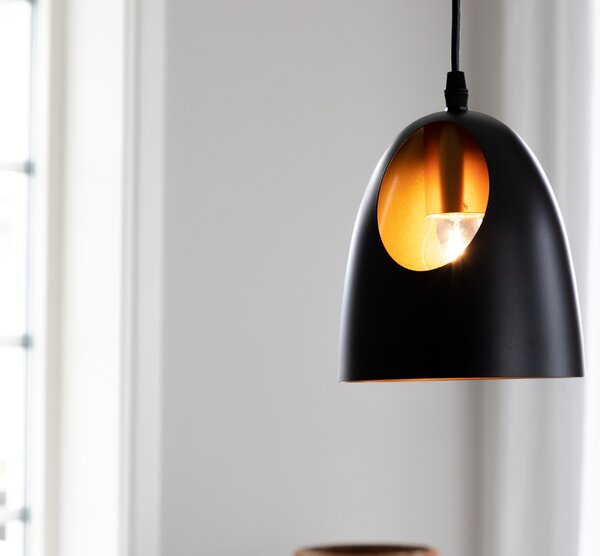Černá designová závěsná lampa ELDA