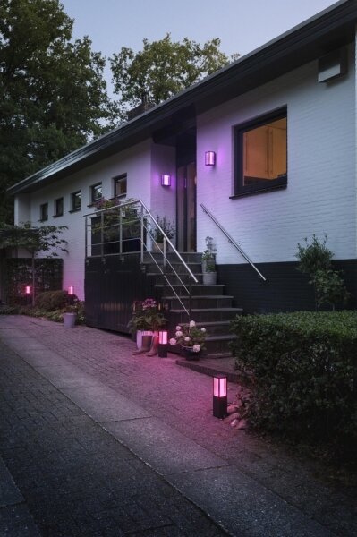 Philips 17432/30/P7 - LED RGB Venkovní lampa Hue IMPRESS 2xLED/8W/230V IP44