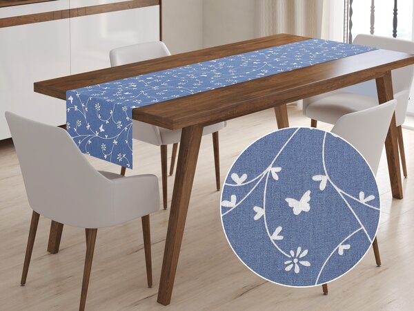 Biante Bavlněný běhoun na stůl Sandra SA-052 Drobné bílé květiny a motýlci na modrém 20x120 cm