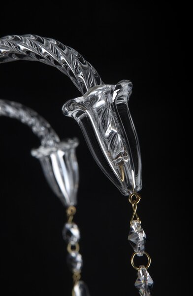 18-ti ramenný vysoký křišťálový lustr s velkými plochými křišťálovými ověsy a špičatými kapkami ve stylu Swarovski L117-12+6-03-SH-Pb-tall