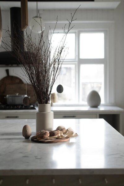 Papírové velikonoční vajíčko Ovoid Brown 7 cm