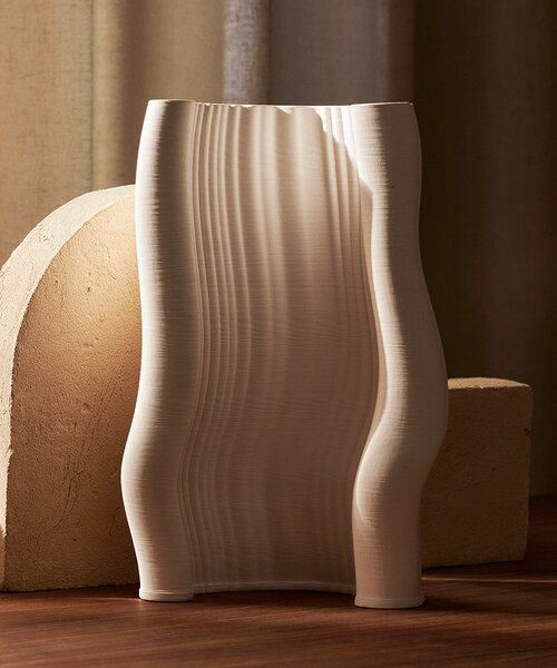 Ferm Living designové vázy Moire Vase Off-White L