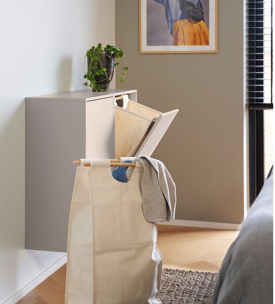 Světle šedý nástěnný koš na prádlo Laundry Box – ReCollector