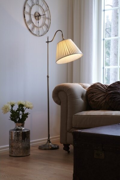 Markslöjd 105921 - Stojací lampa CHARLESTON 1xE27/40W/230V