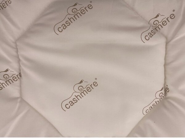 Celoroční přikrývka 200x200 cm Cashmere – Good Morning