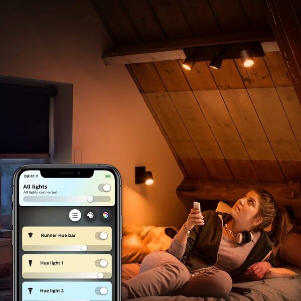 Philips - LED Stmívatelné bodové svítidlo Hue RUNNER 1xGU10/4,2W/230V černá