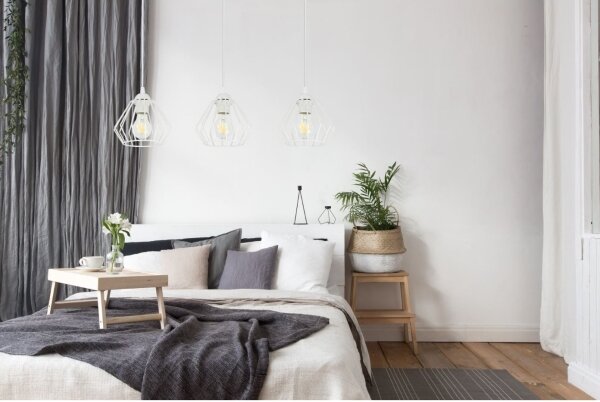 Lustr na lanku CEED 3xE27/60W/230V bílá