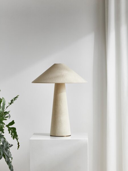 Velká stolní lampa ze lnu Ilena