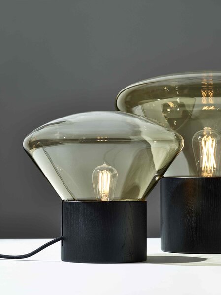 Designová lampa Brokis Muffins Wood PC849, 1xE27 Barva skla: Šedá kouřová - transparentní sklo, Podstava: dub evropský - surový