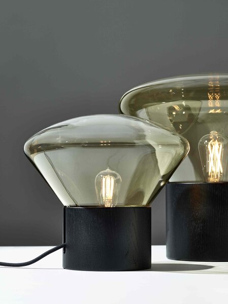 Designová lampa Brokis Muffins Wood PC849, 1xE27 Barva skla: Šedá kouřová - transparentní sklo, Podstava: dub evropský - surový