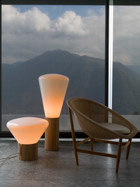 Designová lampa Brokis Muffins Wood 04 PC853, 1xE27 Barva skla: Šedá kouřová - transparentní sklo, Podstava: dub evropský - surový