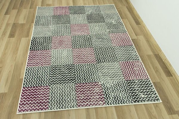 Balta Kusový koberec LUNA 503568/56935 fialový Patchwork Rozměr: 120x170 cm
