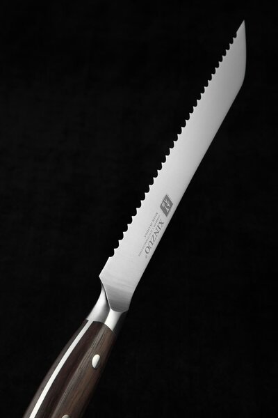 Nůž na pečivo XinZuo B35 Zhi 8"