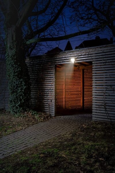 Ledvance - LED Venkovní nástěnný reflektor se senzorem FLOOD LED/15W/230V IP55