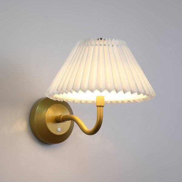Searchlight LED akumulátorové nastěnné světlo DANISH, výsuv 25 cm, zlatá barva, kov, stmívatelný, Mosaz / zlato, Obývací pokoj / jídelna, kov