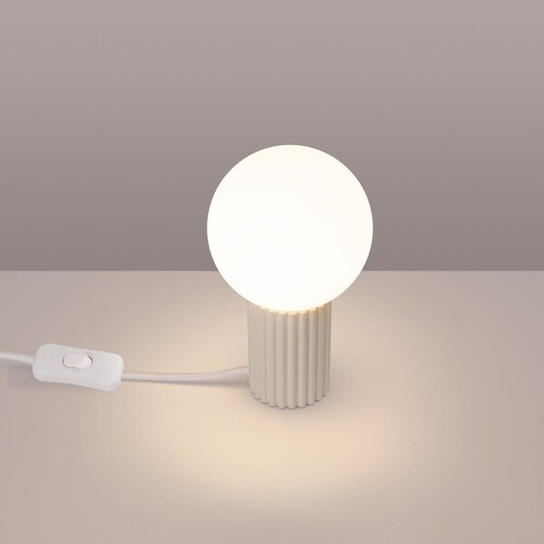 SOLLUX LIGHTING Stolní lampa ORBI, béžová, sklo/kov, výška 19 cm, G9, Krémová / jantar, Obývací pokoj / jídelna, Hliník