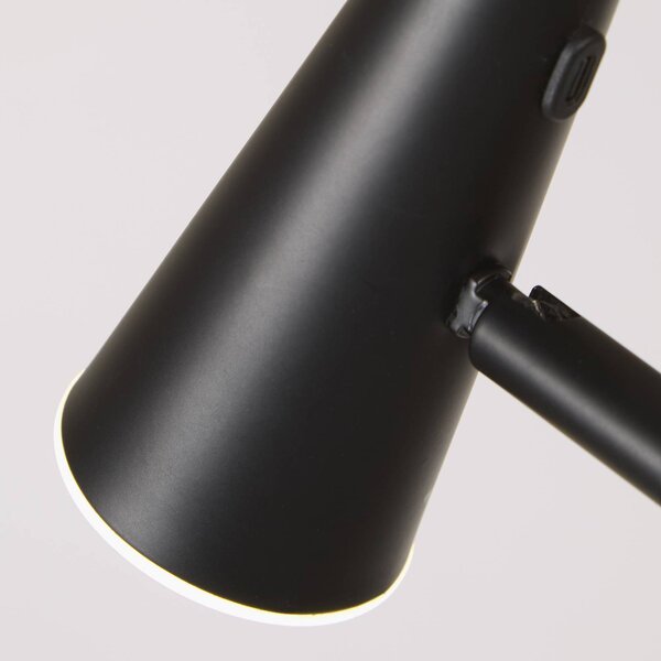 Searchlight LED stojací lampa na baterie 10450BK, černá, výška 151 cm, kov, stmívatelný, Černá, Obývací pokoj / jídelna, kov, Moderní
