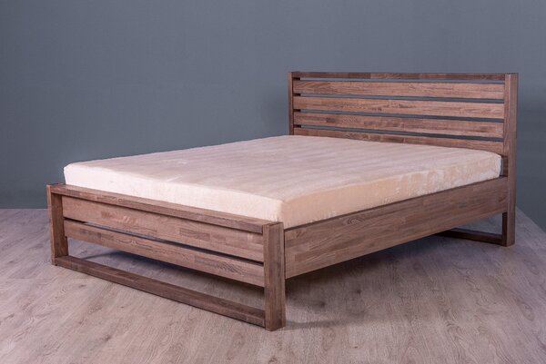 Masivní postel EDGE - Solwo Design Materiál: Buk cink, Barevne provedení: Olejování přírodní 101/201, Specifikace: 160x200