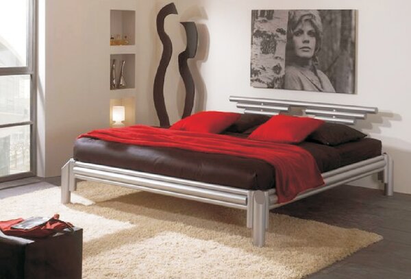 Nábytek ATIKA s.r.o. Kovová postel KENDO Povrchová úprava: stříbrná RAL 9006, Rozměr: 120 x 200 cm