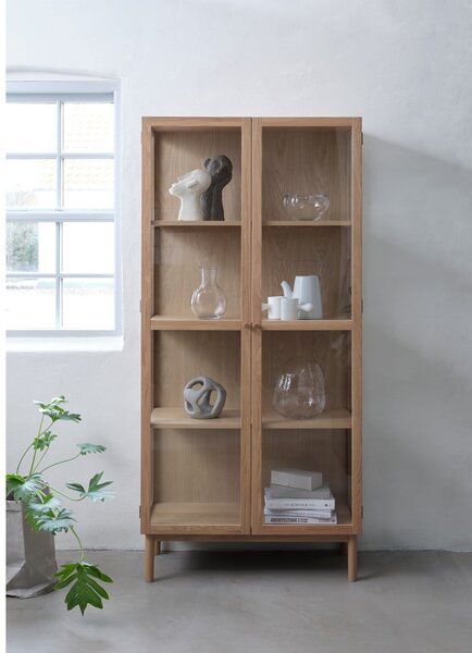 Vitrína z dubového dřeva v přírodní barvě 190x90 cm Elba – Unique Furniture