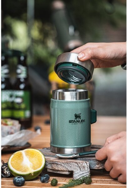 Zelená termoska na jídlo z nerezové oceli 400 ml Legendary Classic Hammer Tone Green – Stanley