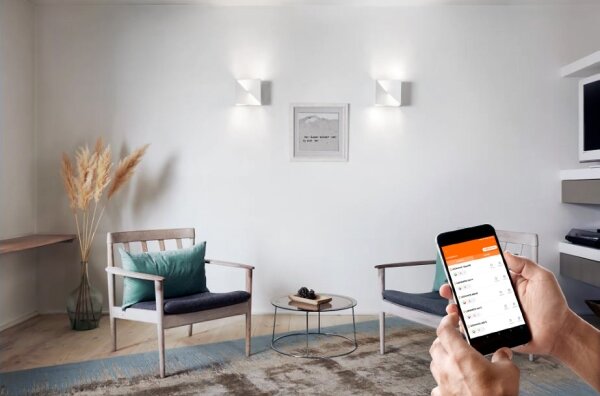 Ledvance - LED Stmívatelné nástěnné svítidlo SMART+ SWAN LED/23W/230V Wi-Fi