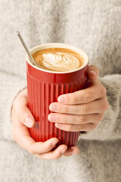 Hrnek na latte Mynte Strawberry 375 ml