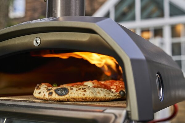 Vícepalivová pizza pec Ooni Karu 2