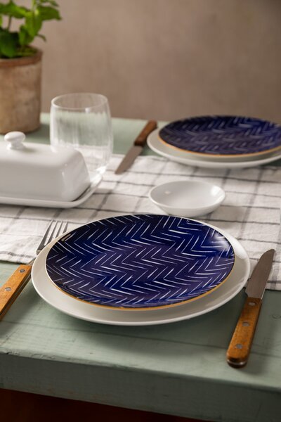 Kameninový Talíř 18 cm Mikasa na Dezerty, Brunch a Tapas - tmavě modrý chevron vzor MKSPLATE18