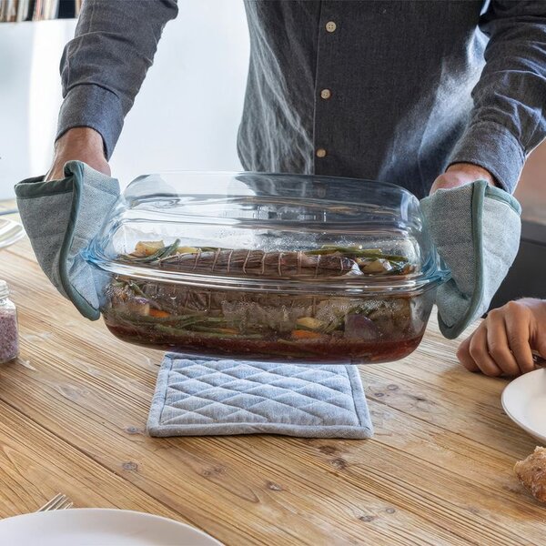 Skleněný pekáč s víkem PYREX 6,7 l