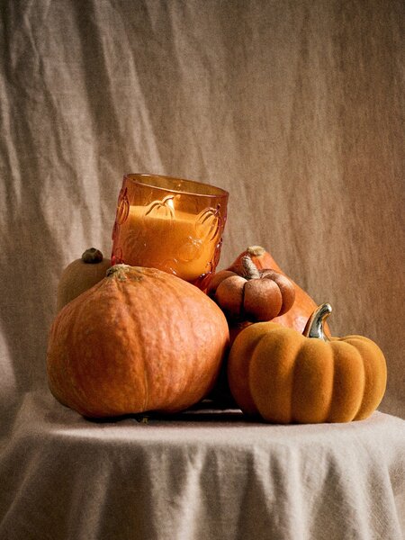 Sinsay - Skleněná vonná svíčka Pumpkin Harvest - oranžová