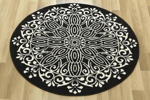 Balta Kulatý koberec LUNA 503788/50944 černý Rozměr: průměr 140 cm