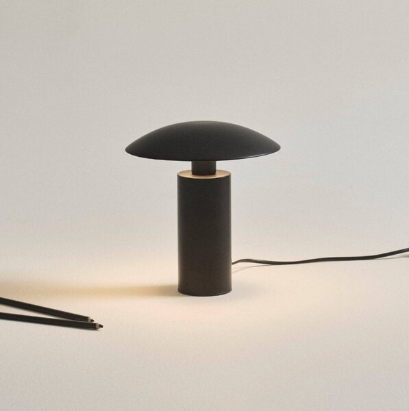Jotex Černá kovová stolní LED lampa NORIO