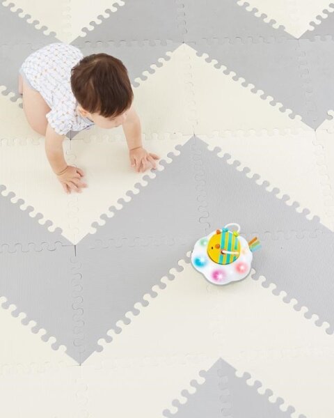 Skip Hop - Pěnové puzzle 72ks šedá/béžová