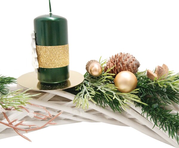 Zlatý adventní svícen