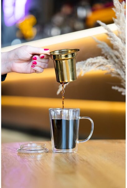 Hrnek se sítkem 350 ml Amo – Vialli Design