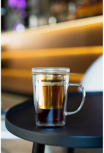 Hrnek se sítkem 350 ml Amo – Vialli Design