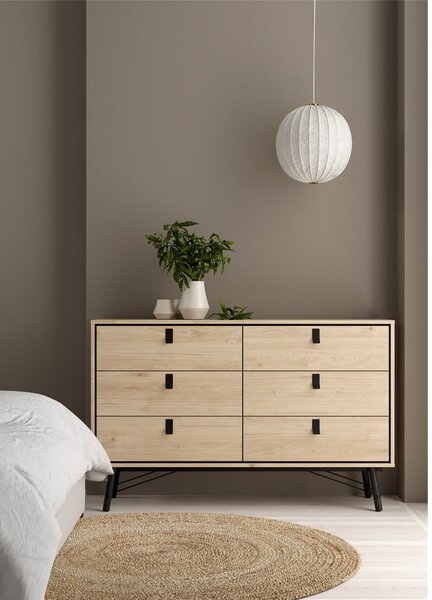Nízká komoda v dekoru dubu v přírodní barvě 153x95 cm Ry – Tvilum
