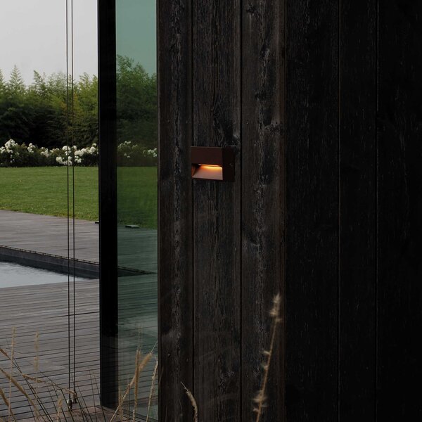 Ideal Lux Venkovní nástěnné LED svítidlo DEDRA v.6,6cm, IP65 Barva: Hnědá