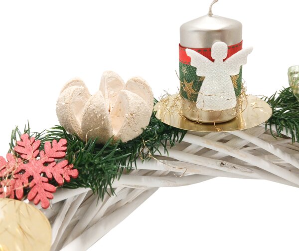 Adventní věnec tradiční se zlatými svíčkami
