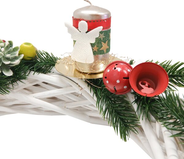 Adventní věnec tradiční se zlatými svíčkami