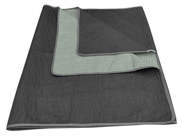 Přehoz na postel na jednolůžko v rozměru 135x245 cm. Barva světle šedá/tmavě šedá