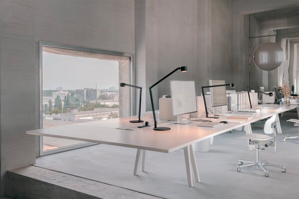 Wästberg designové stolní lampy W227 Winkel Alu Base