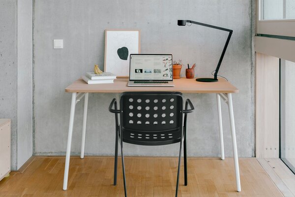 Wästberg designové stolní lampy W227 Winkel Alu Base