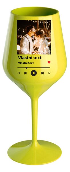 Personalizovaná nerozbitná sklenice s motivem přehrávače