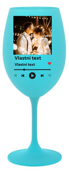 Personalizovaná sklenice s motivem přehrávače